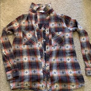 Buckle flannel